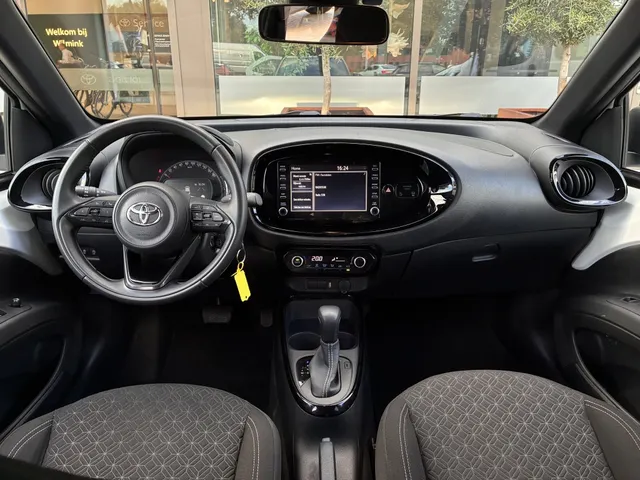 Toyota Aygo X 1.0 VVT-i S-CVT Puls