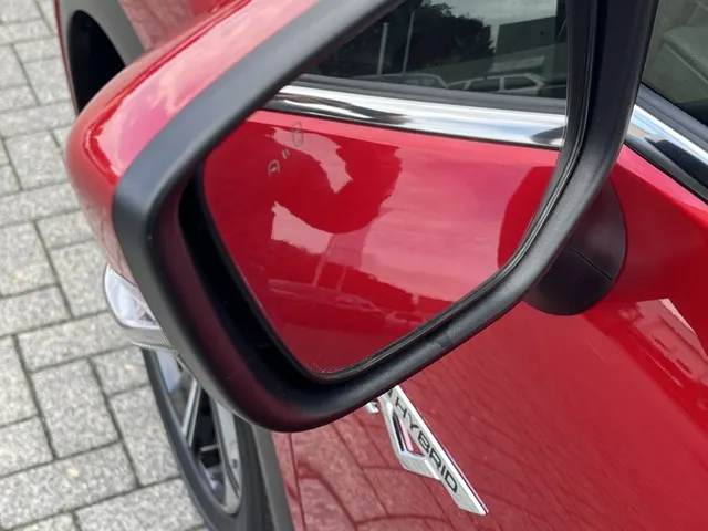 Mitsubishi Eclipse Cross 2.4 PHEV Instyle+ | Panoramadak | Trekhaak | All Seasons