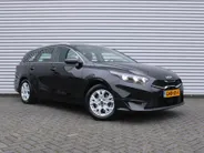 Kia Ceed Sportswagon 1.5 T-GDi DynamicLine | BTW Auto | Navi | Clima | Cruise | 16' LM | Camera | LED |