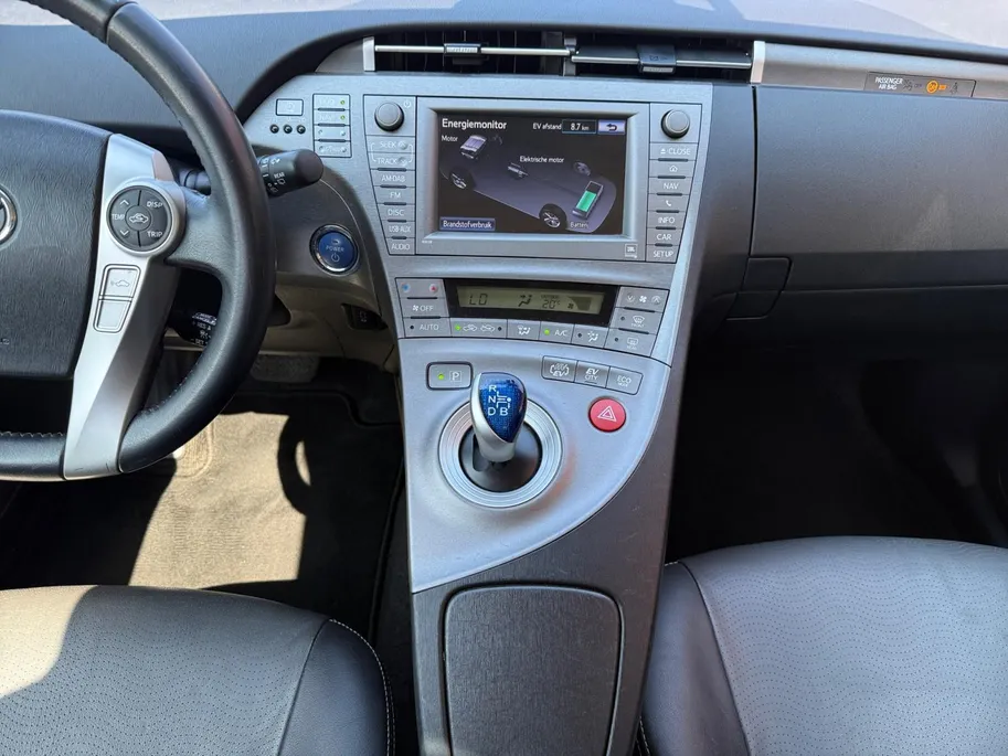 Toyota Prius 1.8 Plug-in Executive Business | 1ste eigenaar! | Volledig dealeronderhouden | NL Auto | Cruise Control | Achteruitrijcamera |