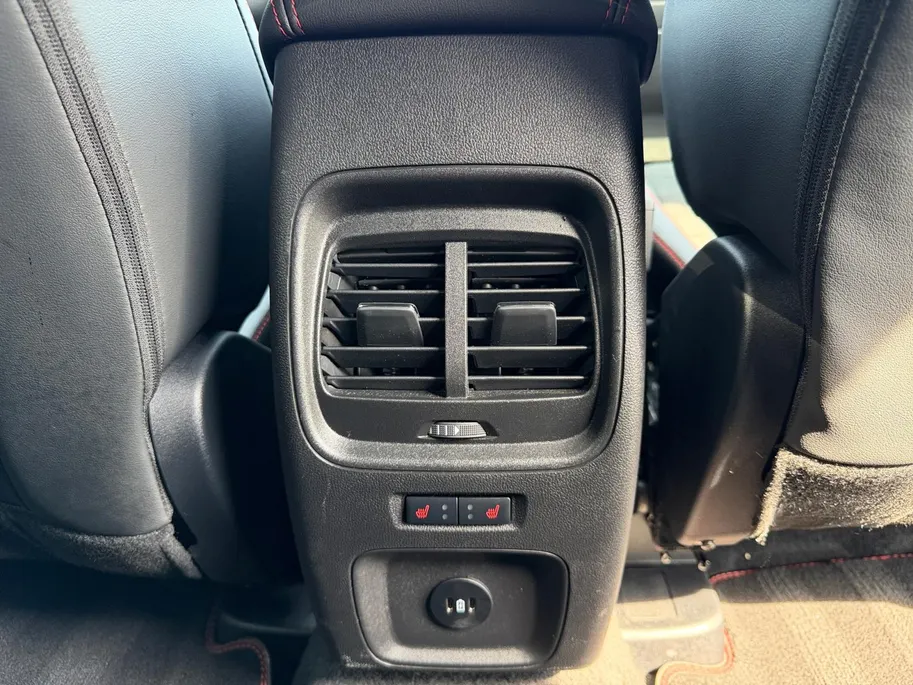 Ford Kuga 2.5 PHEV ST-Line X | Dealer Onderhouden | Garantie tot 11-02-2028 | Pano Dak | 360 Graden Camera | Adapt. Cruise Control | BLISS | Winter Pakket | B&O Audio | Electrische Achterklep