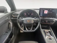 CUPRA Leon 1.5 TSI e-Hybrid PHEV Bussines | 99% SOH| Led Koplampen | Apple/Android Carplay | Keyless | Half leder | Stoel/Stuurverwarming | Digital Cockpit | Fabrieksgarantie! |