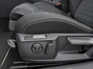 Volkswagen Passat Variant 1.4 TSI 218pk PHEV GTE Business · Apple/Android Car Play · Camera · Wegklapbare Trekhaak · Stoelverwarming · Elek. Achterklep · 18'' Inch ·