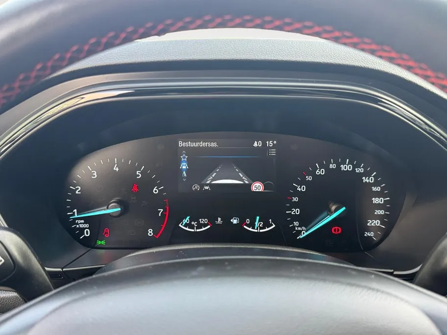Ford Focus Wagon 1.0 EcoBoost Hybrid ST Line Business | Camera | Keyless | Stoel + Stuurverwarming | LED | Apple Carplay + Android Auto |
