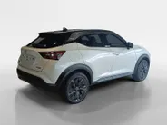Nissan Juke 1.6 Hybrid Pulse | Bose audio | 360grd camera | Dodehoeksensoren| Lederen bekleding | Apple carplay & Androidauto | Pro-pilot | Stuur-, en Stoel- en voorruitverwarming |