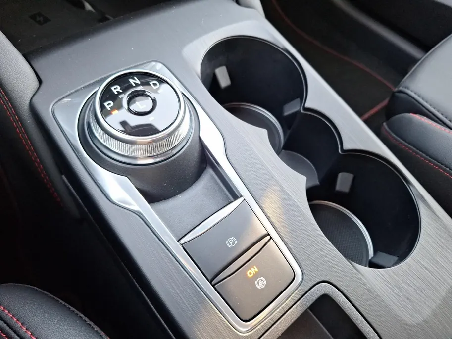 Ford Kuga 2.5 PHEV ST-Line X | Winterpack | El. Trekhaak | 360Camera | El. Achterklep | Adaptive cruisecontrol | Halfleer | El. Bestuurdersstoel + Memorie | Nieuw te bestellen |