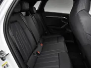 Audi A3 Allstreet Advanced edition 40 TFSI e 204 PK · Lederen bekleding · Comfortsleutel · 18' LM Velgen · Assist. Driving + Parking plus