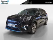 Kia e-Niro DynamicPlusLine 64 kWh | 1e Eigenaar | Accu 100% | Dealer onderhouden | Cruise Control Adaptief | Schuif/Kantel dak | Stoelverwarming | Apple Carplay/Android Auto | Camera | Fabrieksgarantie | NAP