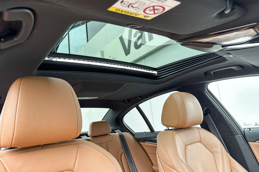 BMW 5 Serie Sedan 545e xDrive