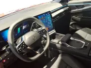 Renault Austral 1.2 E-Tech full hybrid 200 techno | Direct Leverbaar | €3500,- korting| Gratis 5 jaar garantie tot 100.000km | LMV | Blind Spot Warning | Elektrisch verwarmbare voorruit, voorstoelen & stuurwiel | Elektrisch bedienbare achterklep | op = op