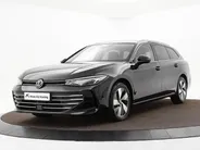 Volkswagen Passat Variant 1.5 eTSI 150pk DSG Business · Camera · Stuur- & Stoelverwarming · Apple/Android Car Play · Massagefunctie Voorstoelen · Garantie t/m 11-06-2028 of 100.000km