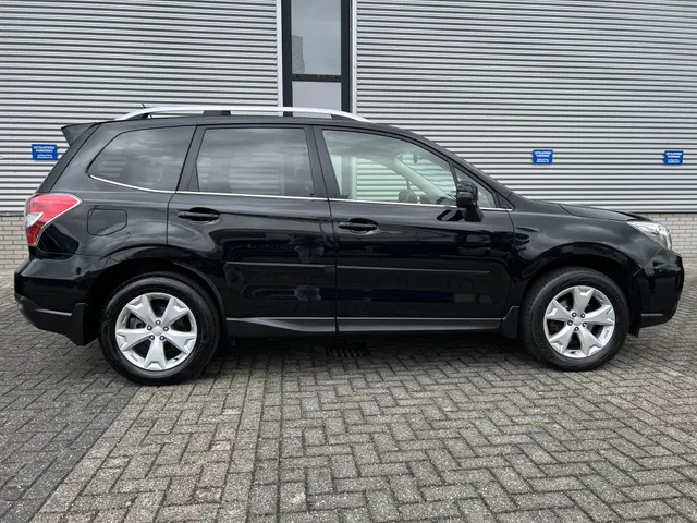 Subaru Forester 2.0 Executive Automaat | Cito Onderhouden & Geleverd | Navigatie | Trekhaak | Elek. Schuif/Kantel Dak | Parkeersensoren Voor