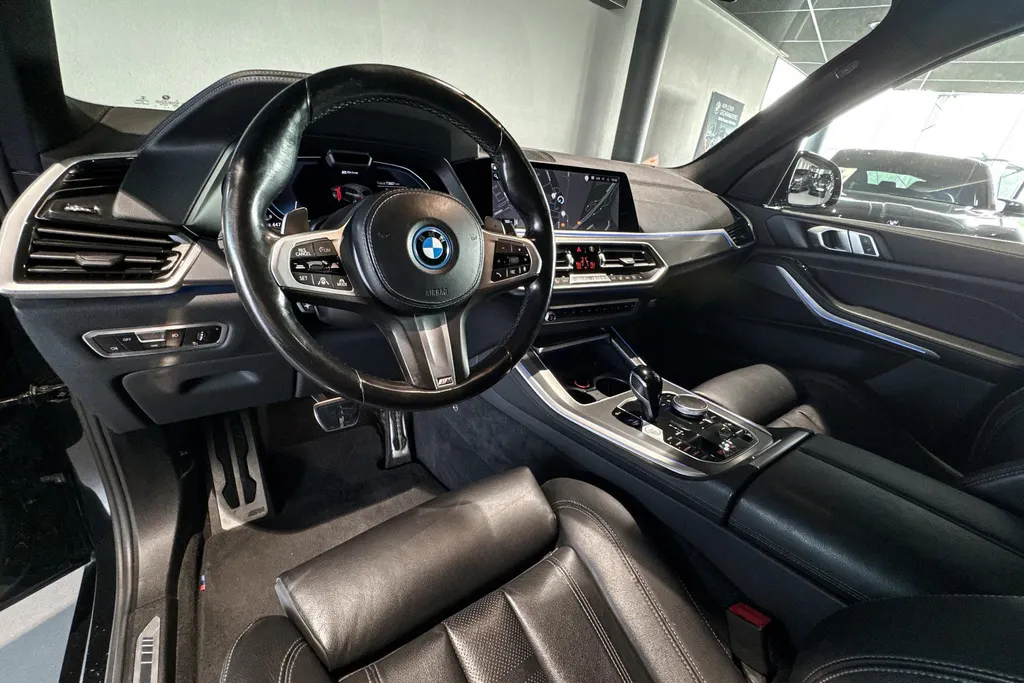 BMW X5 xDrive45e High Executive