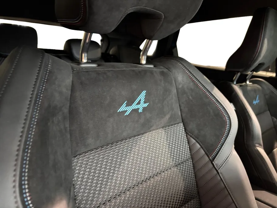 Renault Austral 1.2 E-Tech full hybrid 200 esprit Alpine Direct uit voorraad leverbaar | 5 jaar garantie | financiering tegen 2.9% rente | Renault Den Haag |