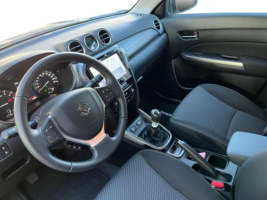 Suzuki Vitara 1.4 Boosterjet Smart Hybrid Select | Lage Kilometerstand | Stoelverwarming | Parkeer Camera | Navigatie | Apple/Android Carplay |