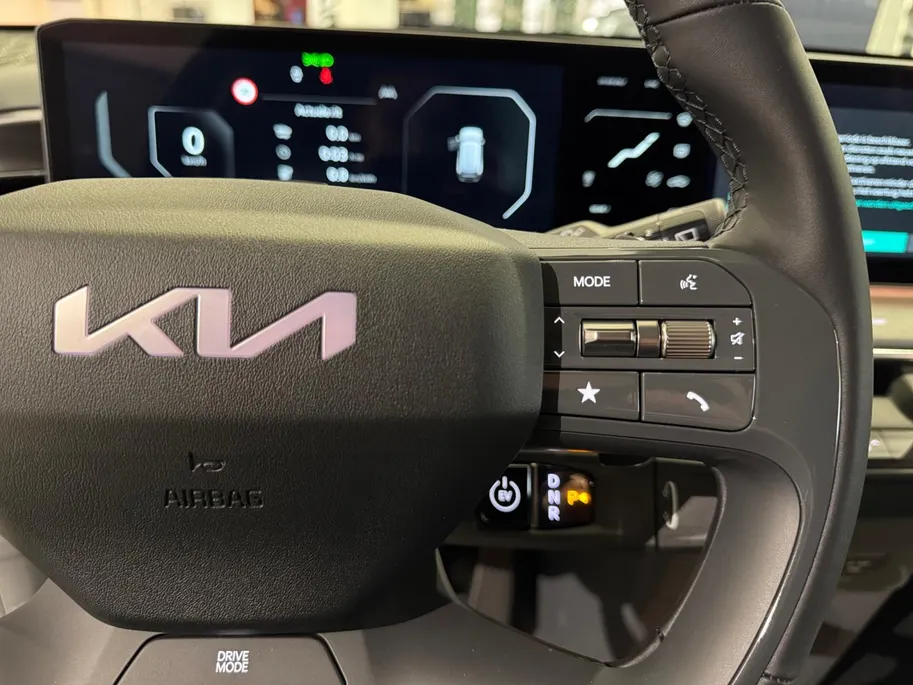 Kia EV9 Plus 99.8 kWh | NU MET €3.000,- Inruilpremie! | Meridian premium sound system | Elektrisch verstelbare bestuurdersstoel