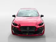 Renault Clio 1.6 E-Tech Full Hybrid 145 techno | NU met €1.300,- Zeeuw & Zeeuw voorraadkorting | 5 jaar Gratis Garantie tot 160.000km en financier vanaf slechts 2,9% rente |
