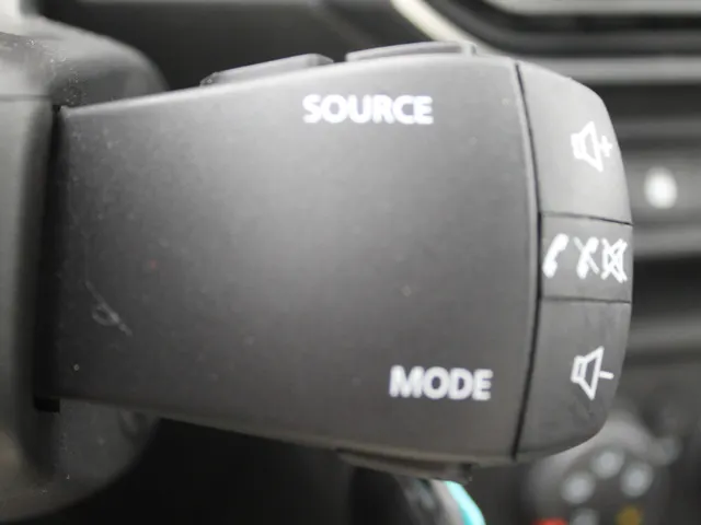 Dacia Sandero 1.0 TCe 100 Bi-Fuel Comfort | airco | cruise control | parkeersensoren