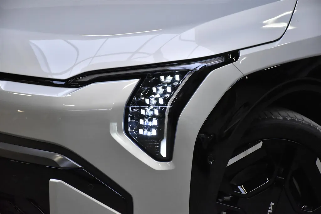 Kia EV3 81,4 kWh 204pk GT-PlusLine NIEUW