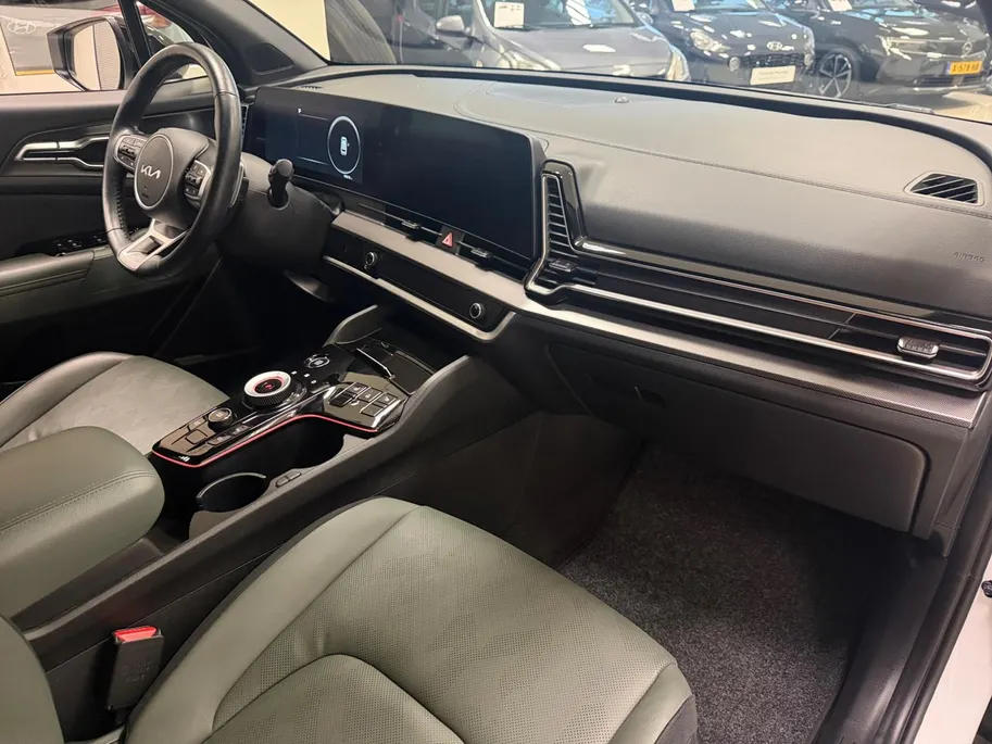 Kia Sportage 1.6 HYBRID | DARK EDITION | TREKHAAK | NL-AUTO |