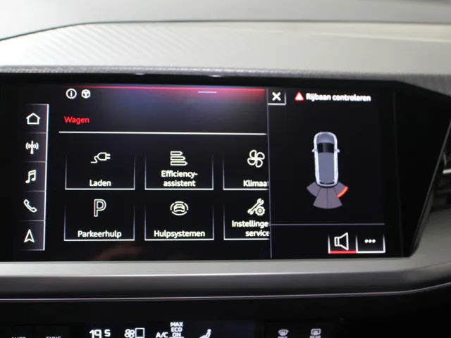 Audi Q4 e-tron 40 Advanced edition 77 kWh Navigatie | Inklapbare spiegels | Stoelverwarming | 98% SoH