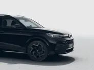 Volkswagen Tiguan Edition 20 1.5 eHybrid 204 PK 6 versn. DSG · Achteruitrijcamera · Draadloze telefoonlader · Prijs is inclusief inruilpremie ·
