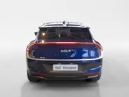 Kia EV6 Light Edition 63 kWh Nieuw model | Navi | Stoelverwarming vόόr en stuurwielverwarming | Achteruitrijcamera | Fabrieksgarantie t/m 30-4-2032 + 3x 1 jaar* | NAP