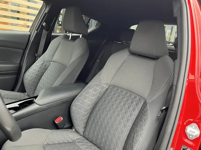 Toyota C-HR 2.0 Hybrid Dynamic