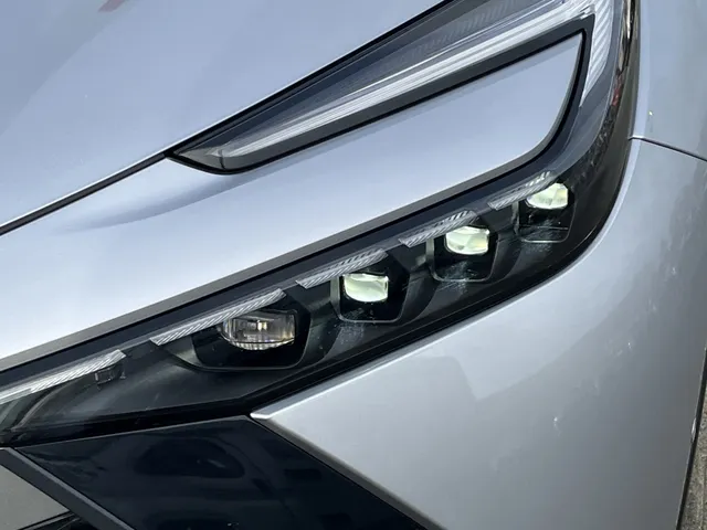Toyota C-HR 1.8 Hybrid 140 Executive