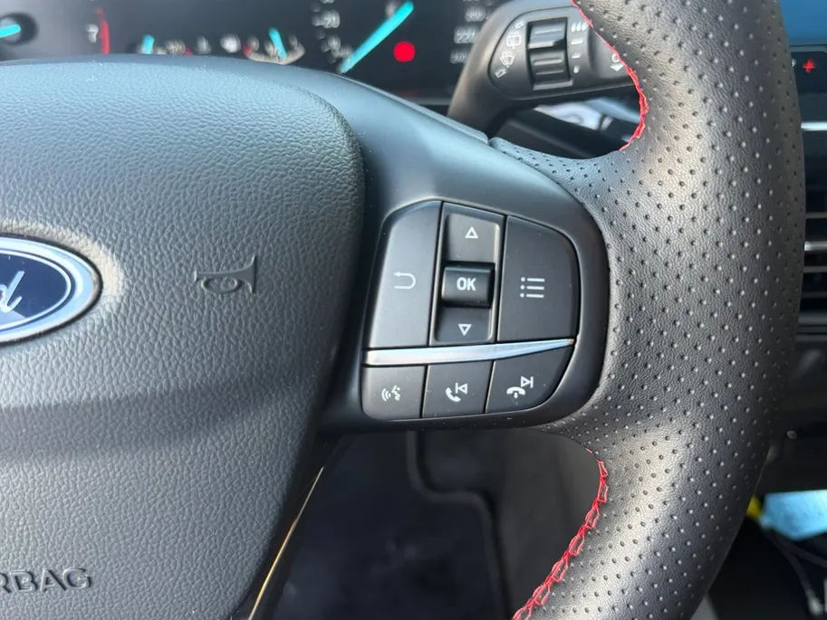 Ford Focus Wagon 1.0 EcoBoost Hybrid ST Line | Winter Pack | Cruise Control | Climate Control | Navigatie | 12 maanden garantie! |