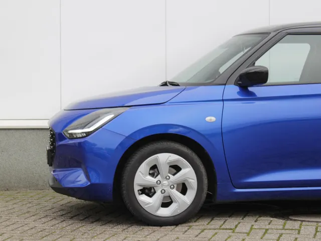 Suzuki Swift 1.2 Select Smart Hybrid Automaat | Navi | Adap. Cruise | All Season