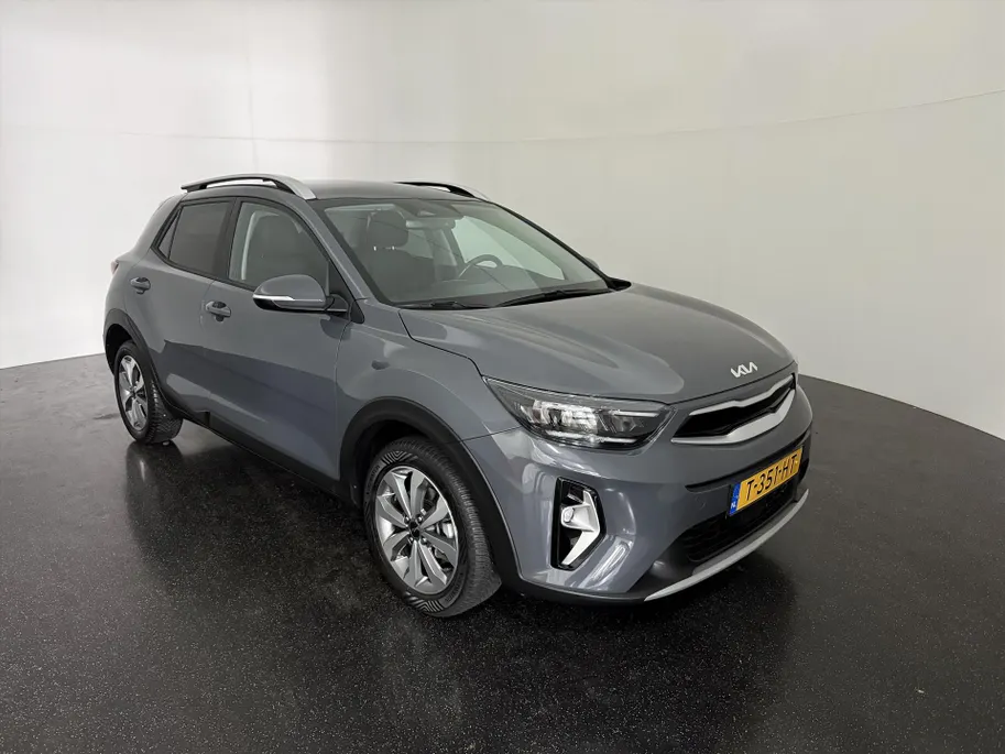 Kia Stonic 1.0 T-GDi 120pk DCT7 DynamicPlusLine | All-Seasonbanden | Apple Carplay/Android Auto