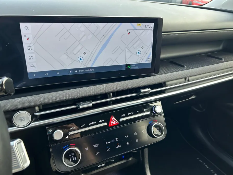 Hyundai Tucson 1.6 T-GDI HEV Comfort Smart | Navi | Camera | Climate control