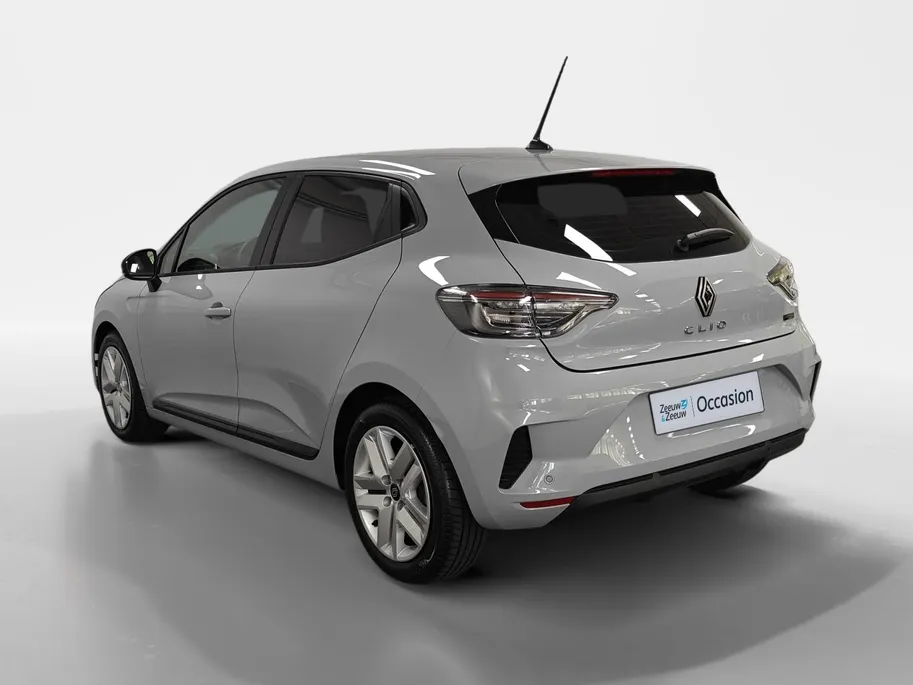 Renault Clio 1.6 E-Tech Full Hybrid 145 evolution AUTOMAAT NAVI AIRCO CAMERA PARKEERSENSOREN APPLE CARPLAY ANDROID AUTO 5 DEURS DEALER ONDERHOUDEN ZEER MOOIE AUTO