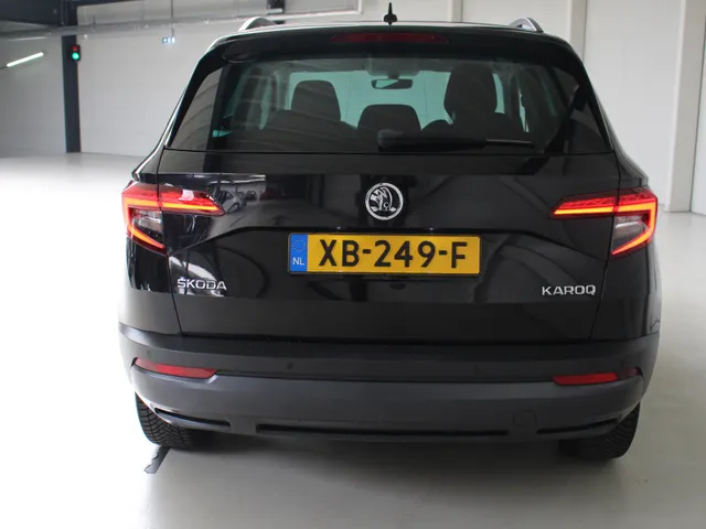 Škoda Karoq 1.0 TSI Clever Edition Android Auto / Apple Carplay | Climate Control | Stoelverwarming | PDC