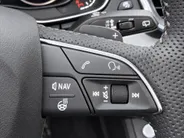 Audi Q5 55 TFSIe 270kW/367PK quattro S Line Competition · Luchtvering · Panoramadak · Leder · Camera · Apple/Android Car Play · Elektrische stoelverstelling · Stoel & Stuurwielverwarming · Adaptive Cruise Control ·