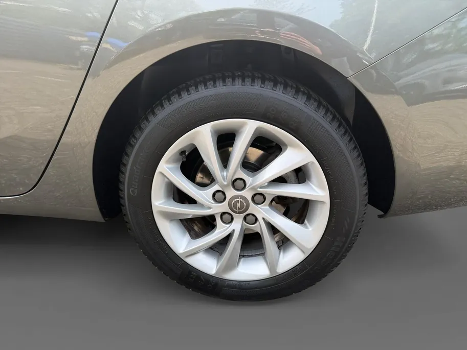 Opel Astra Sports Tourer 1.0 Turbo Business Executive | Stoel verwarming | Elektrische achterklep | Parkeersensoren | Navigatie | Climate |