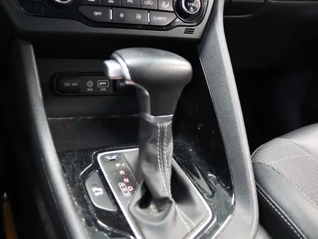 Kia Niro 1.6 GDi Hybrid First Edition