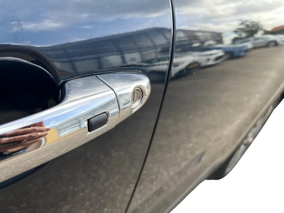 Kia e-Niro DynamicPlusLine 64 kWh | Stoelverwarming | Keyless entry | Schuifdak