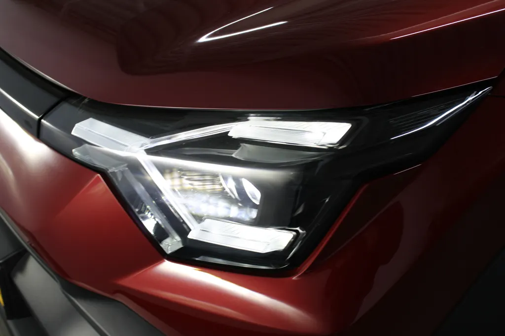 Suzuki e Vitara Style 61 kWh / Stoel + Stuurverwarming / 360° Camera / Navigatie /