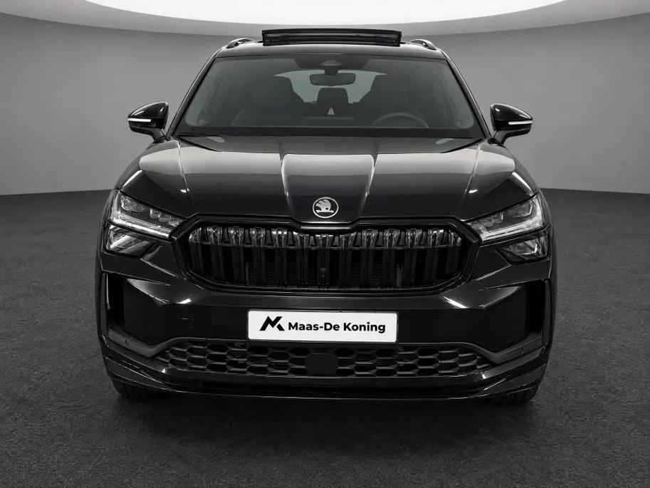 Škoda Kodiaq 1.5 TSI 204pk DSG PHEV Sportline Business · Panoramadak · Alarm · Wegklapbare Trekhaak · Elek. Voorstoel · 19'' Inch · Garantie t/m 06-07-2030 of 100.000km