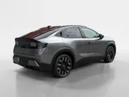 Nissan Leaf Evolve 52 kWh | NISSAN MORE 10 JAAR GARANTIE | 451 KM WLTP | 2500 EURO INRUILPREMIE + 2500 KORTING  | SNEL RIJDEN | BOSE | RONDOM CAMERA | CARPLAY |