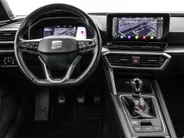 SEAT Leon 1.0 TSI FR 110pk FR · Apple/Android Car Play · Camera · Elekt. inklapbare spiegels · Navigatie · Adaptive Cruise Control ·  Garantie t/m 10-11-2027 of 100.000km