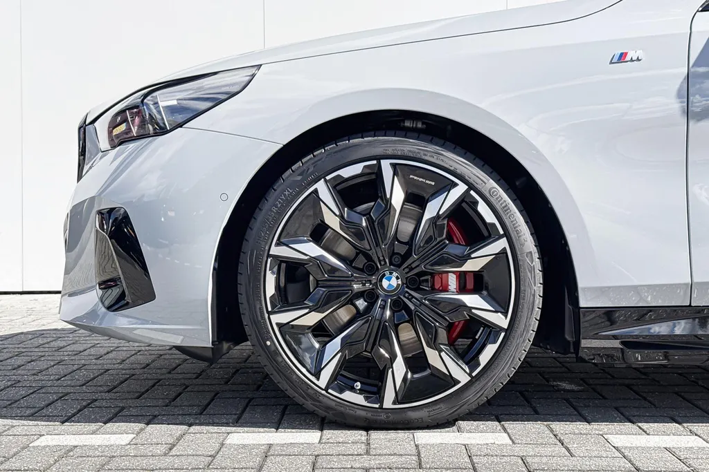BMW i5 Sedan M60 xDrive