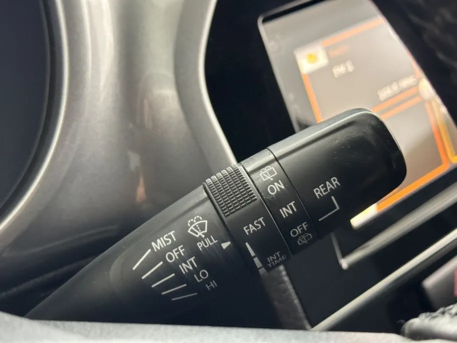Suzuki Vitara 1.6 Exclusive | Navigatie | Cruise Control | Trekhaak