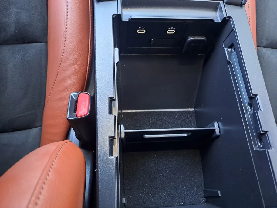 Mazda 3 2.0 e-SkyActiv-X M Hybrid 186 Nagisa | 18' LM | Navigatiesysteem full map | Cruise  | Camera  | Half Leer