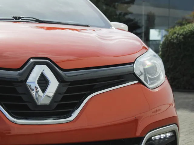 Renault Captur 1.2 TCe Dynamique Automaat | Clima | Cruise | Park sens