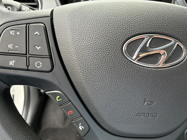 Hyundai i10 1.0i Comfort | All seasons