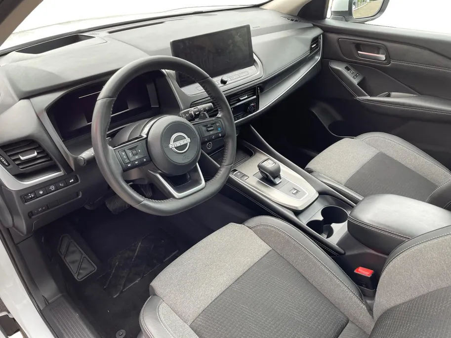 Nissan QASHQAI 1.3 MHEV Xtronic N-Connecta 158PK AUTOMAAT | Google built-in | Apple Carplay & Android Auto | Adaptive Cruise Control | Climate Control | 360 camera | Parkeersensoren voor en achter |