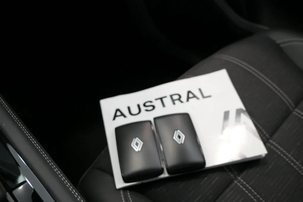 Renault Austral 1.2 E-Tech full hybrid 200 techno | Profiteer nu van €8.200,- VOORRAADKORTING | Uit voorraad leverbaar! OP=OP | Pack look & extended grip